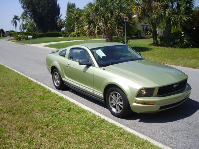 2005 FORD MUSTANG 2D COUPE