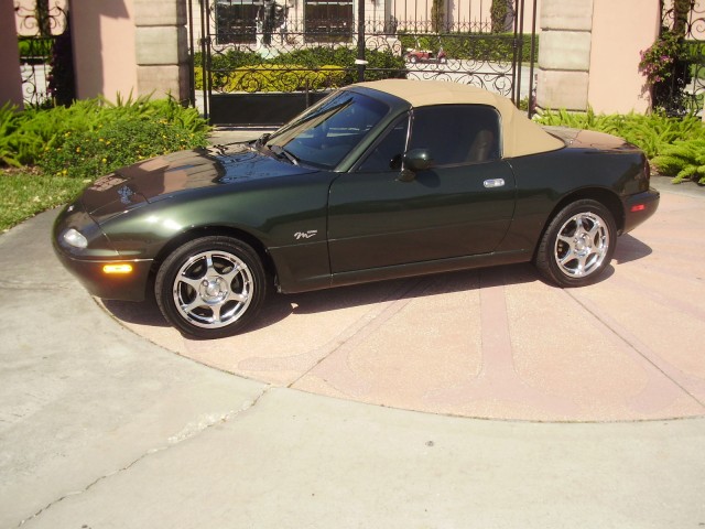 1997 MAZDA MIATA 2D CONVERTIBLE