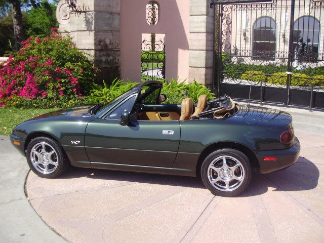 1997 MAZDA MIATA 2D CONVERTIBLE