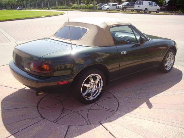 1997 MAZDA MIATA 2D CONVERTIBLE