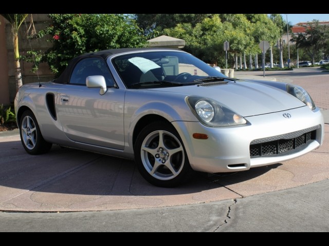 2000 TOYOTA MR2 SPYDER 2D CONVERTIBLE
