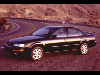 1999 NISSAN MAXIMA  