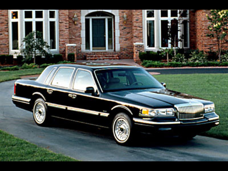 1996 LINCOLN TOWN CAR  1 OWNER